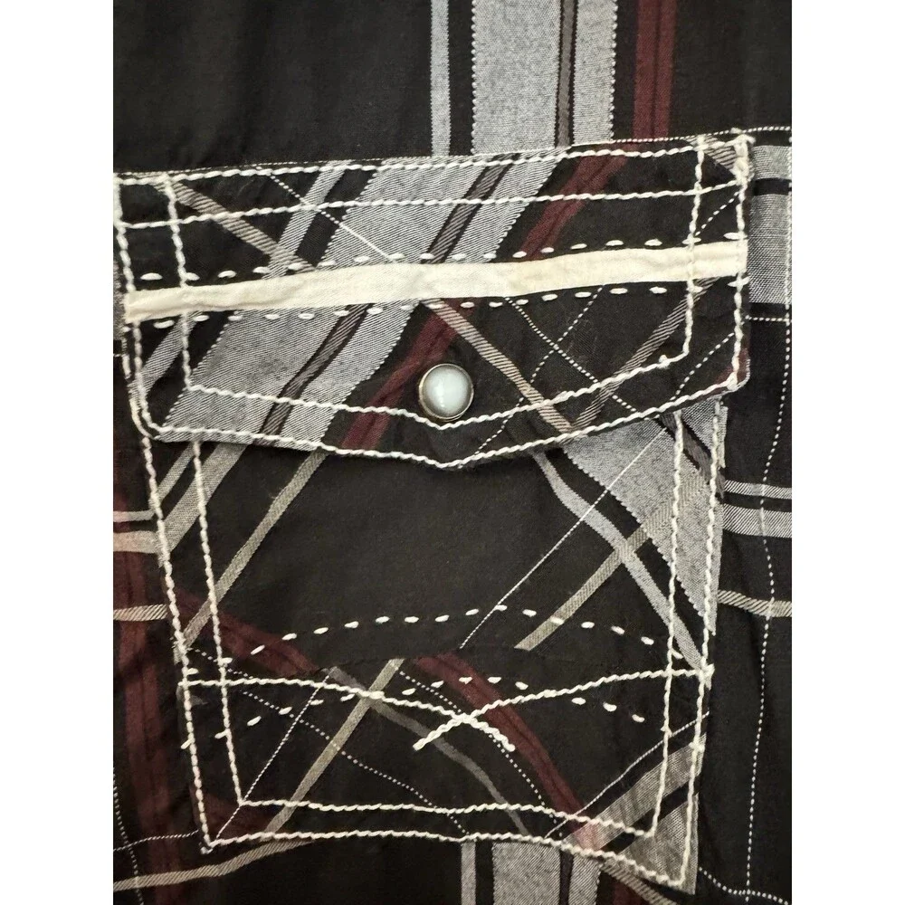 BKE Shirt Mens M Black White Plaid Cotton Blend Pockets Western Pearl Snap EUC